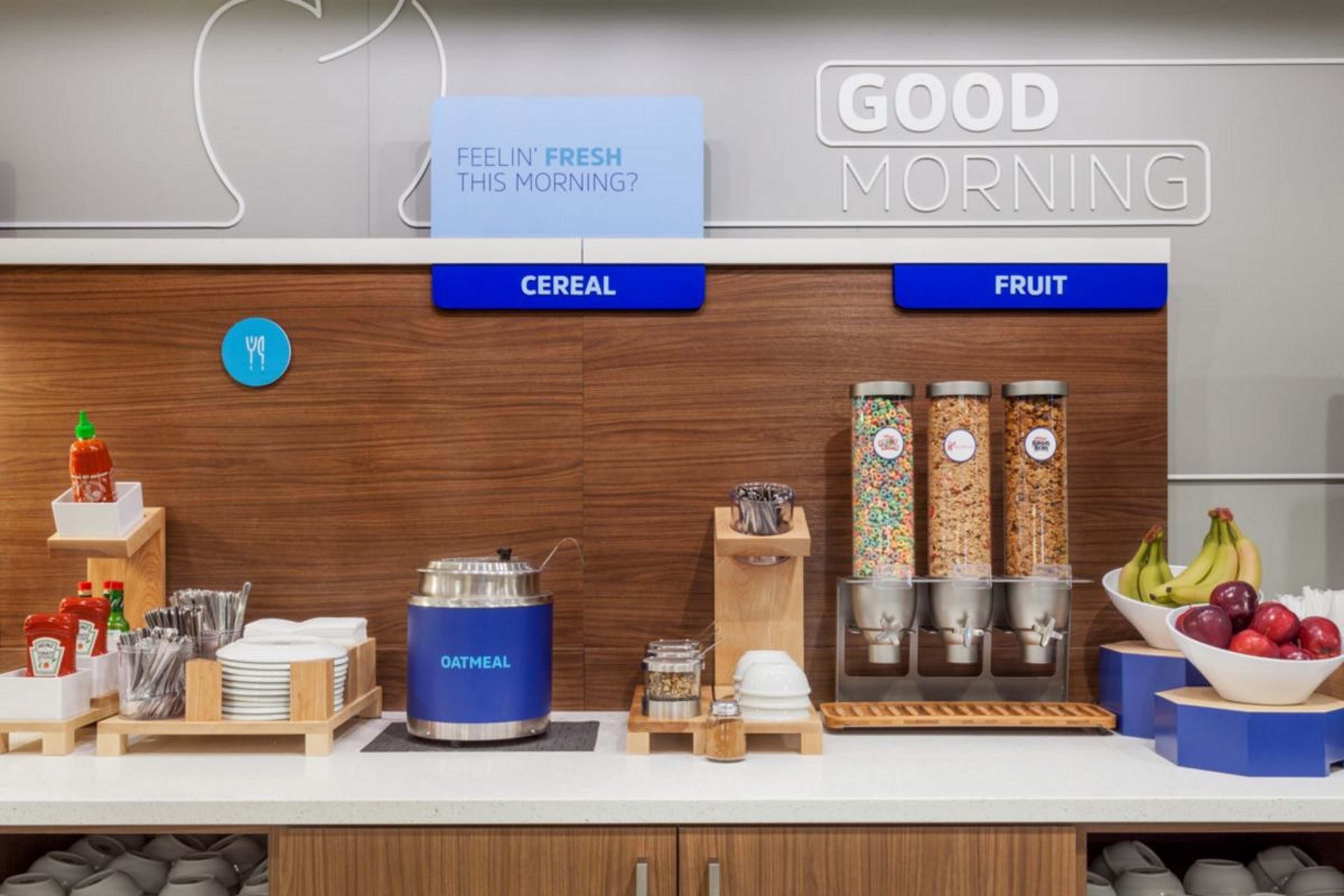 Holiday Inn Express Hotel & Suites Canton By Ihg Экстерьер фото