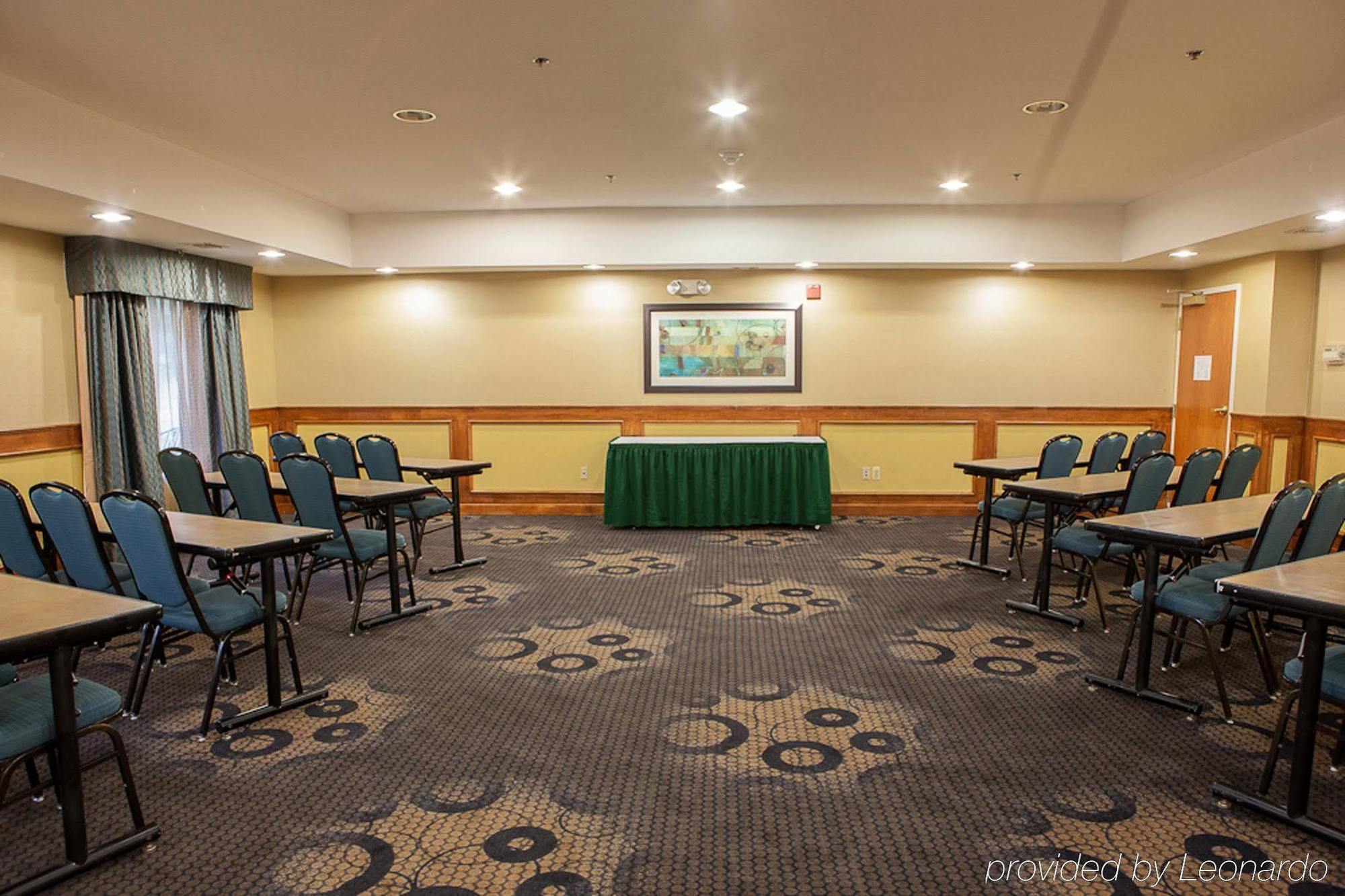 Holiday Inn Express Hotel & Suites Canton By Ihg Экстерьер фото