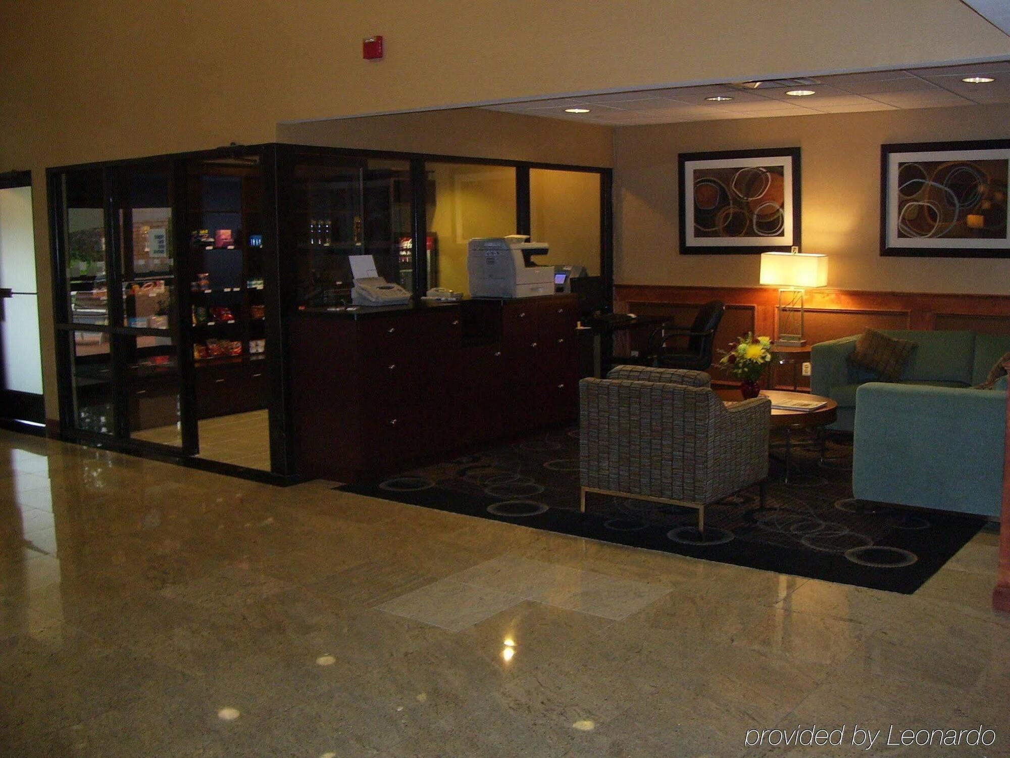 Holiday Inn Express Hotel & Suites Canton By Ihg Экстерьер фото